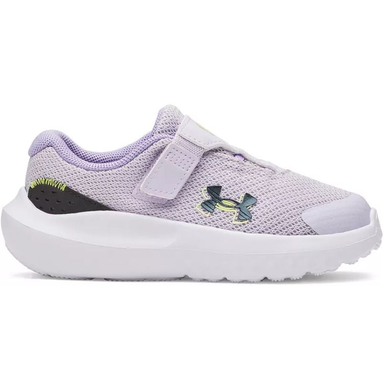 UNDER ARMOUR GNF Surge 4 AC