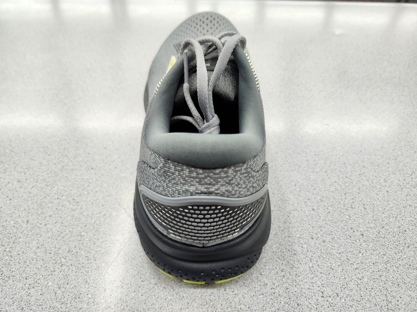 Brooks Ghost 16 (#114 men athletic)