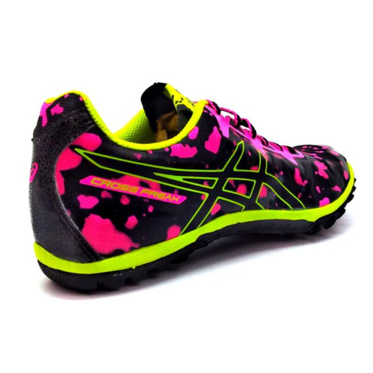 ASICS Cross Freak