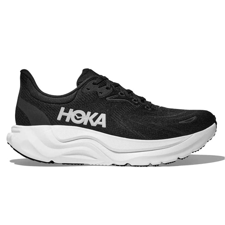 HOKA Arahi 8