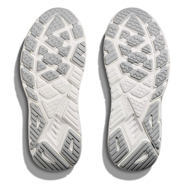 Hoka Arahi 7