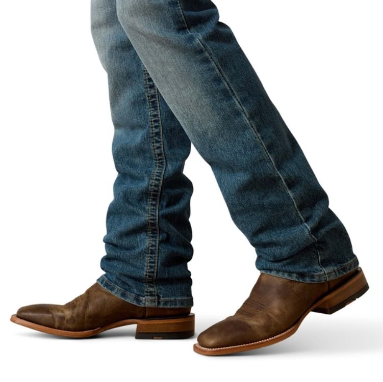 ARIAT M4 Relaxed Stockton Straight Leg Jeans