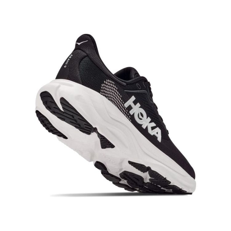 HOKA Arahi 9