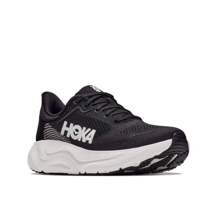 HOKA Arahi 9