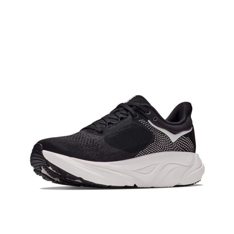 HOKA Arahi 9