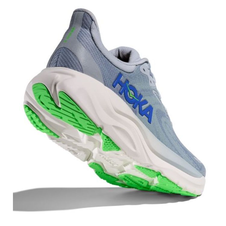 HOKA Arahi 8
