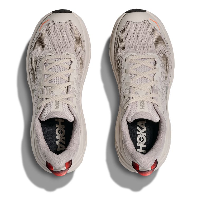HOKA Challenger 8