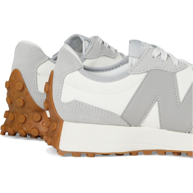 NEW BALANCE 327