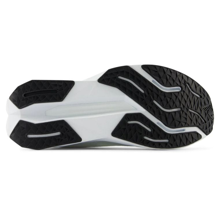 NEW BALANCE FuelCell Propel V5