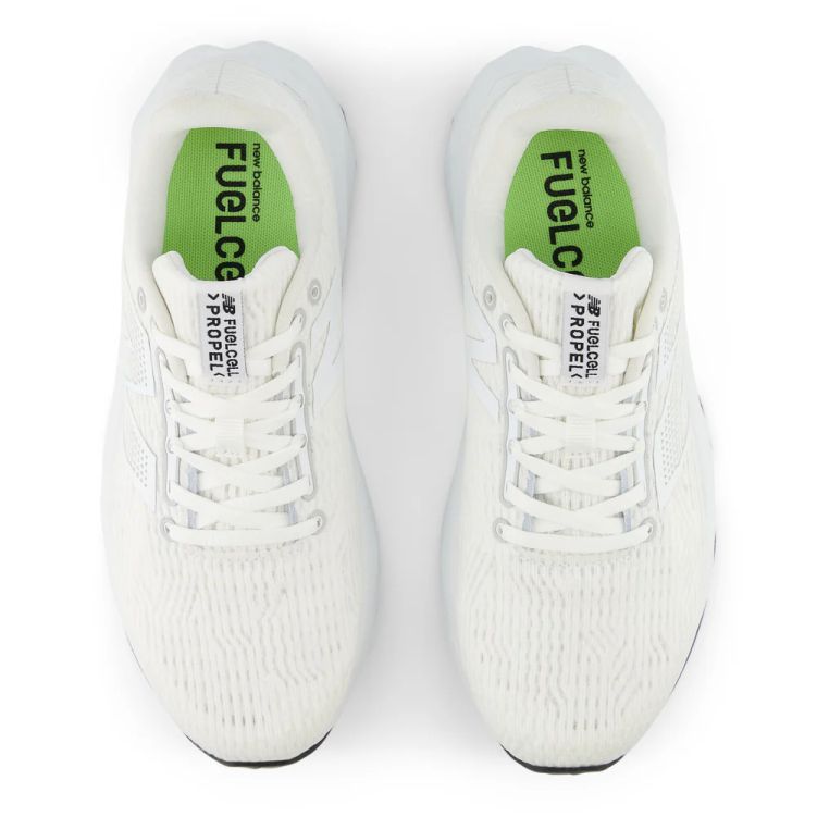 NEW BALANCE FuelCell Propel V5