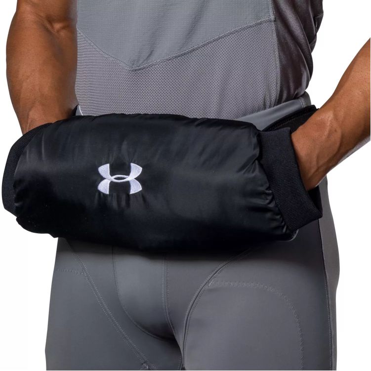 UNDER ARMOUR Football Handwarmer